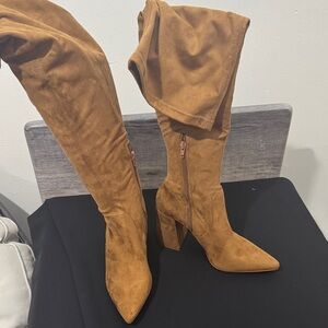 NWOT Steve Madden Jacoby Tan Over the Knee Boots